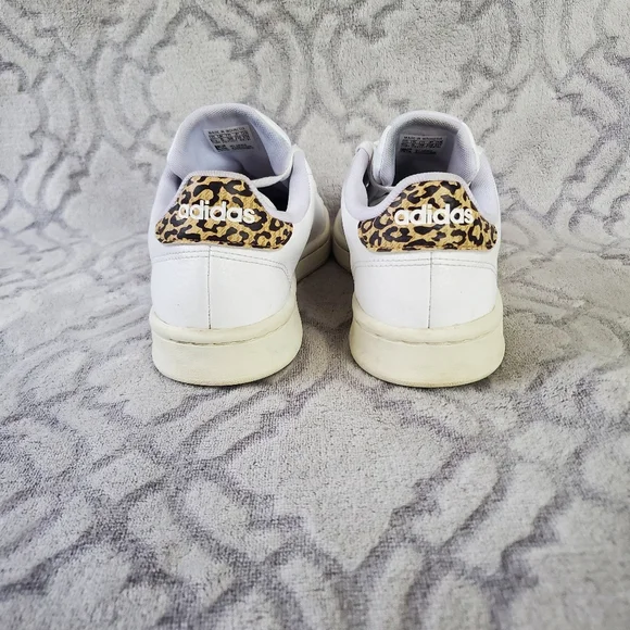 Women's Adidas White Advantage Sneakers - Picture 5 of 11